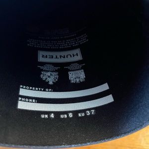 HUNTER boots women’s size 6 rain boots